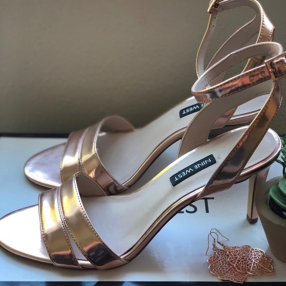Nine West Strap Seletto